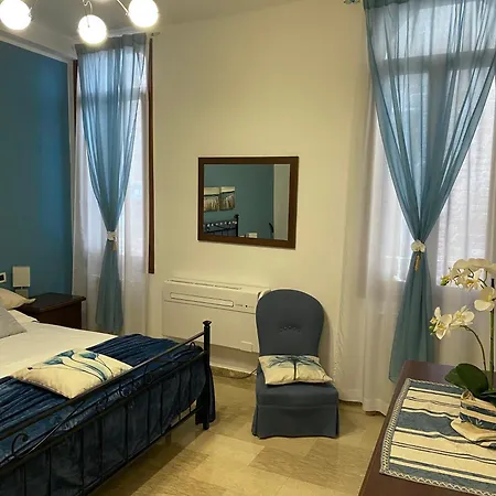 Quiet And Comfort In The Heart Of 威尼斯