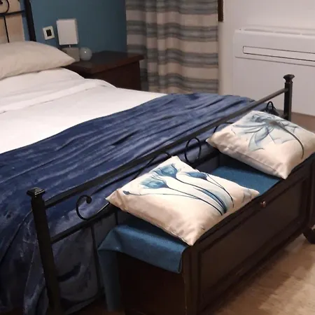 Quiet And Comfort In The Heart Of Wenecja